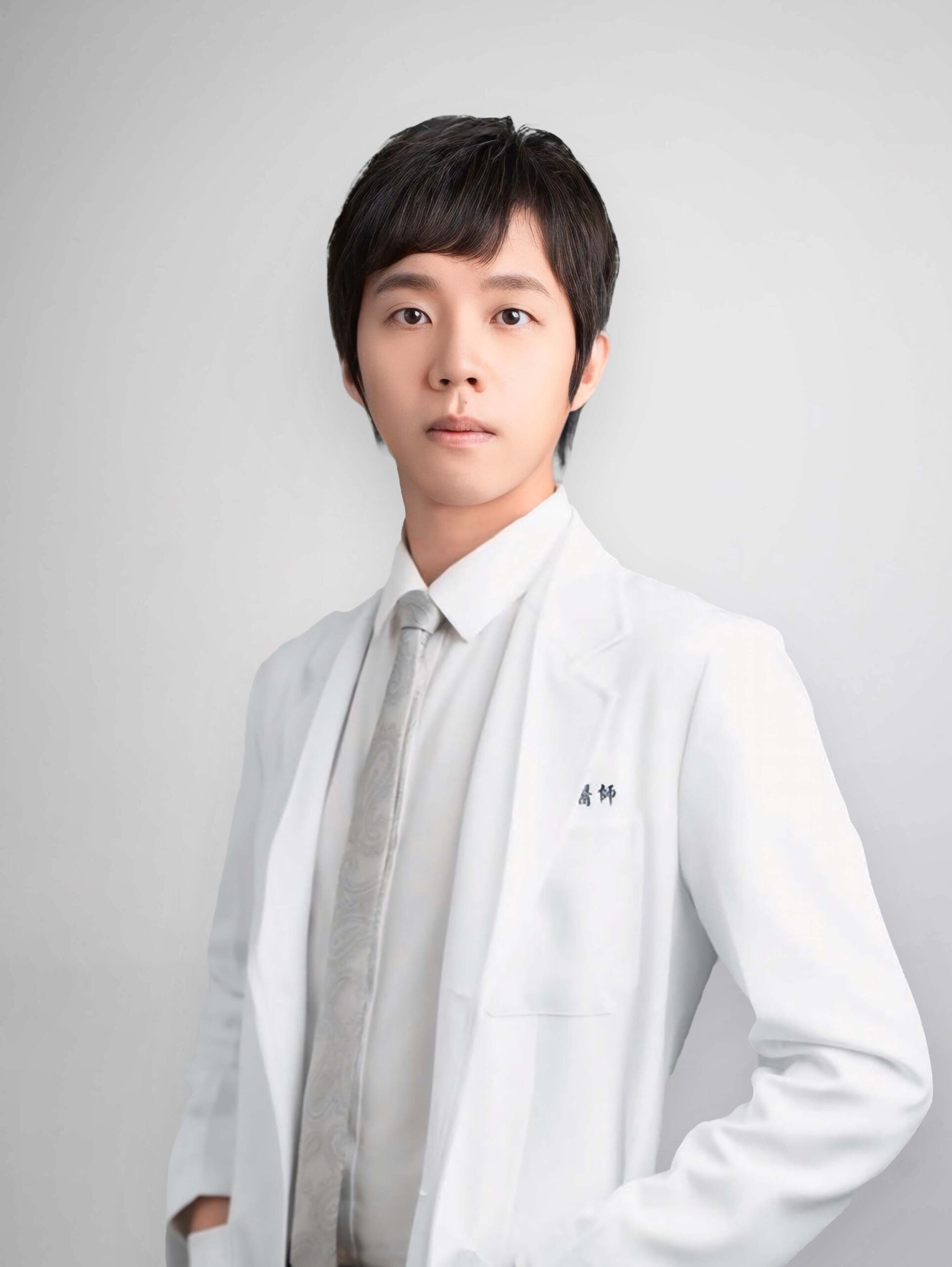 孔令為