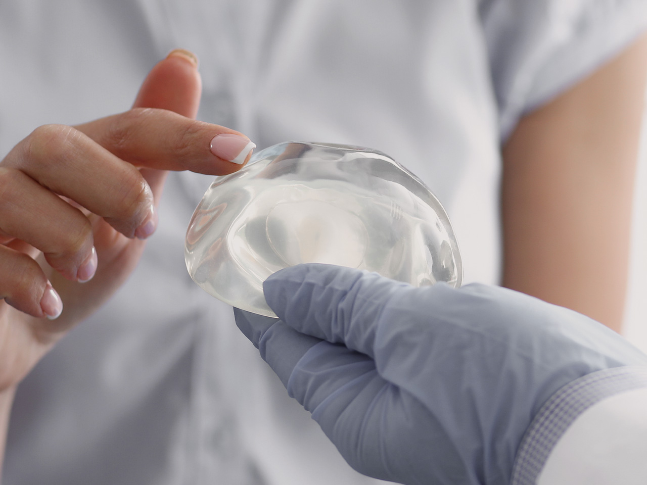 隆乳手術_光滑面假體